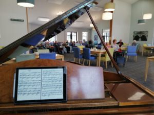 Kinga Krupa Allen Hogan concert